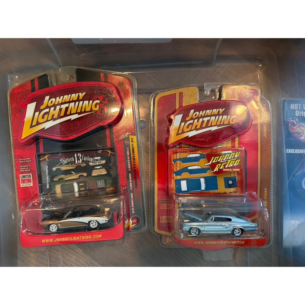 Johnny Lightning 1969 Pontiac Firebird 1966 Dodge Charger Diecast 1:64 Lot New